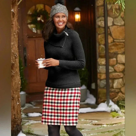 Talbots Wool Lined Festive Red Black Check Plaid mini Skirt. Sz 4 - Picture 2 of 10